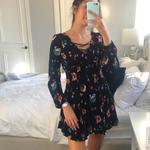 Flowy Hollister dress